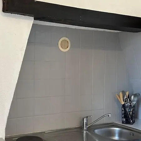 Apartman A 10 Min De La *